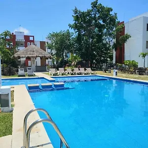 https://manga-rosa-cancn.quintano-roohotels.com