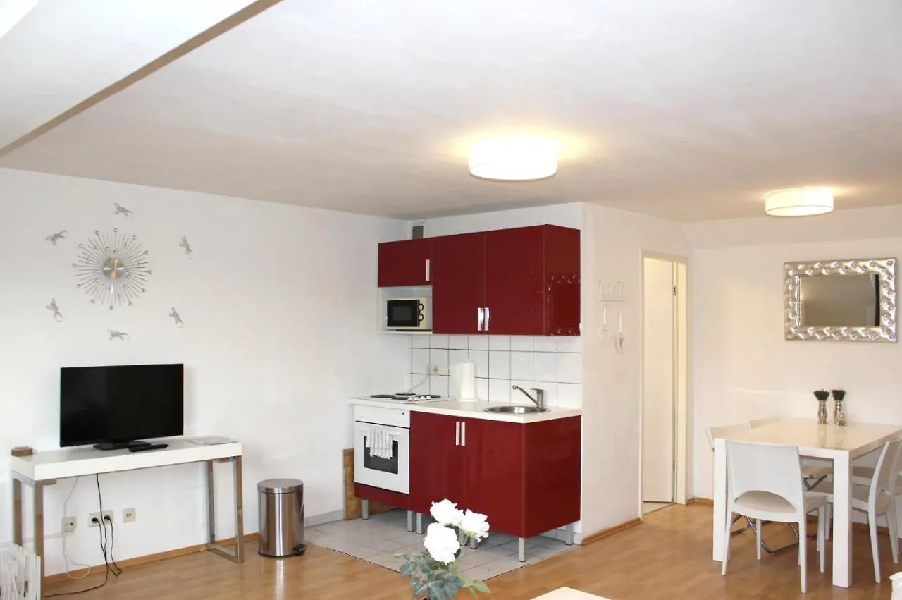 Апартаменты A-Partment • Koeln - Schokoladenmuseum 0*, Кёльн